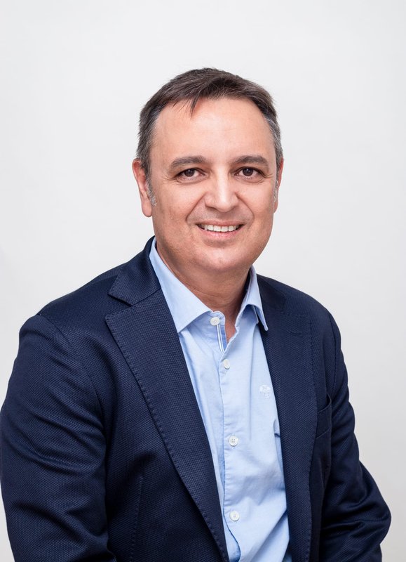 Jos� �ngel Hern�ndez 