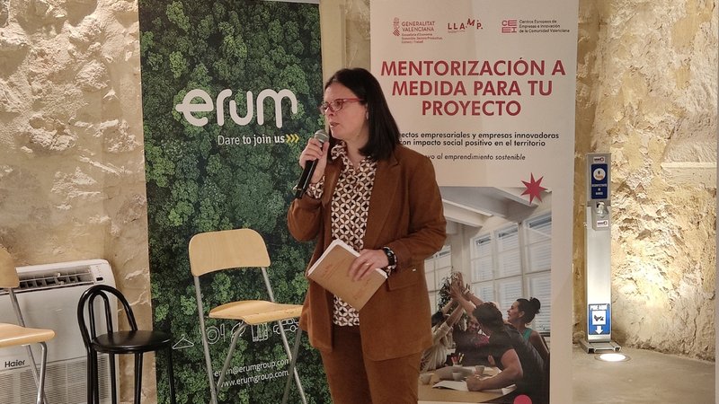 Teresa Garc�a en su intervenci�n