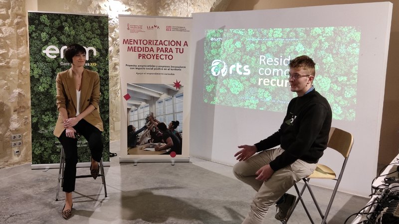 Coral Erum y Germ�n Agull�