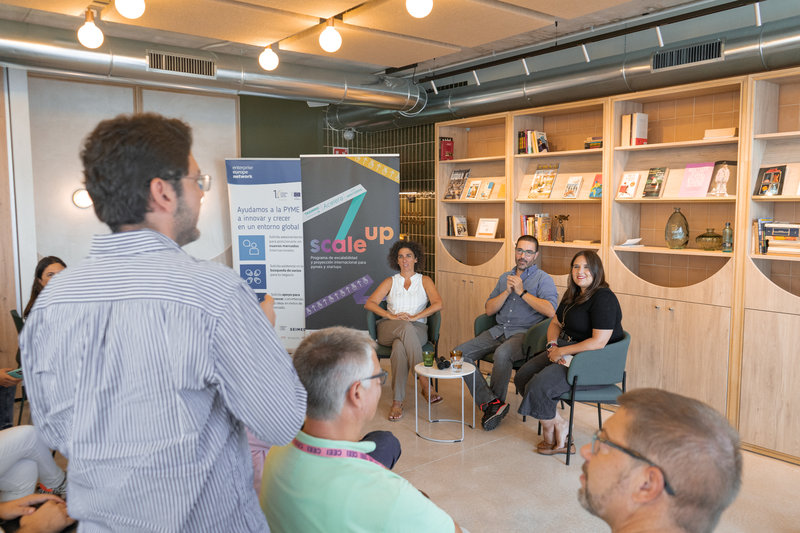 Imagen ambiente jornada Scale Up (7)[;;;][;;;]