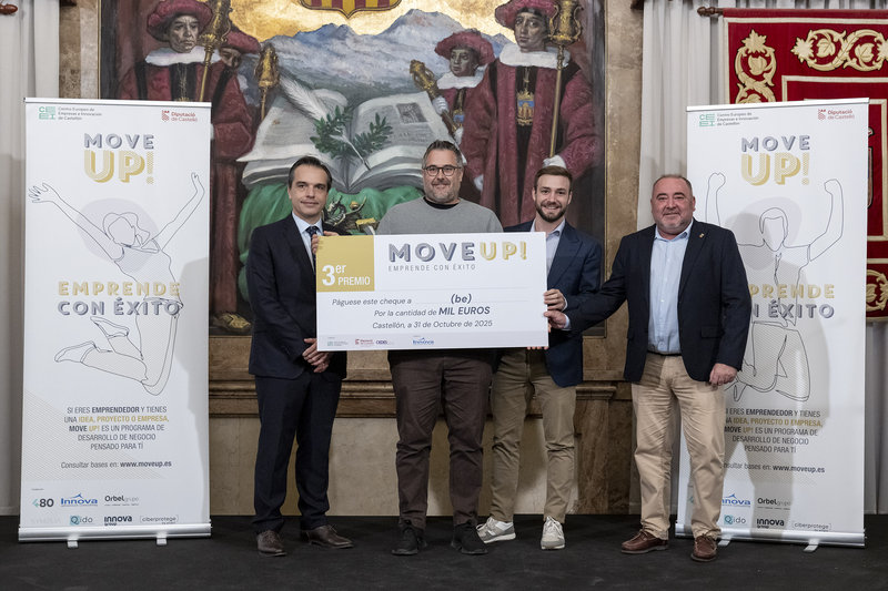 Tercer premio Move Up! 2025 para (be)