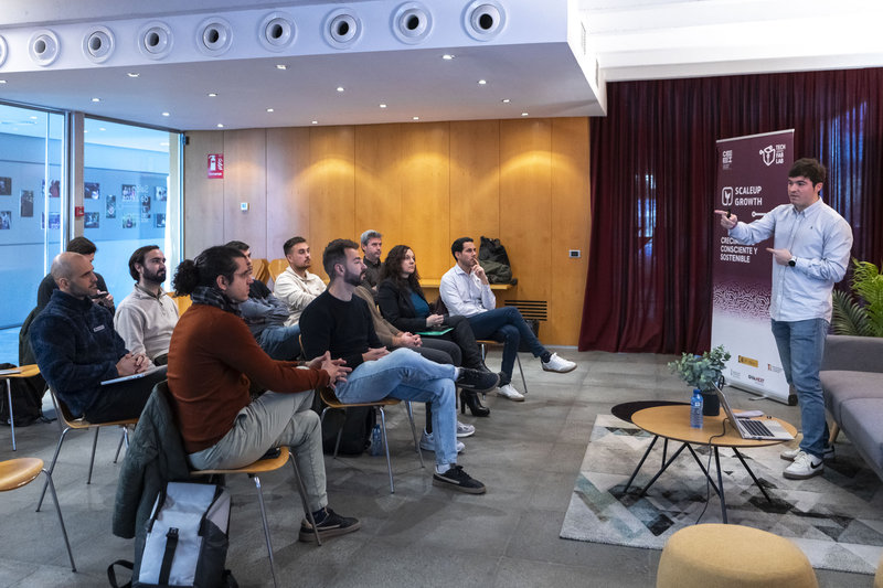 Primera sesi�n de Scale Up Growth con Roberto G�mez (Moeve)