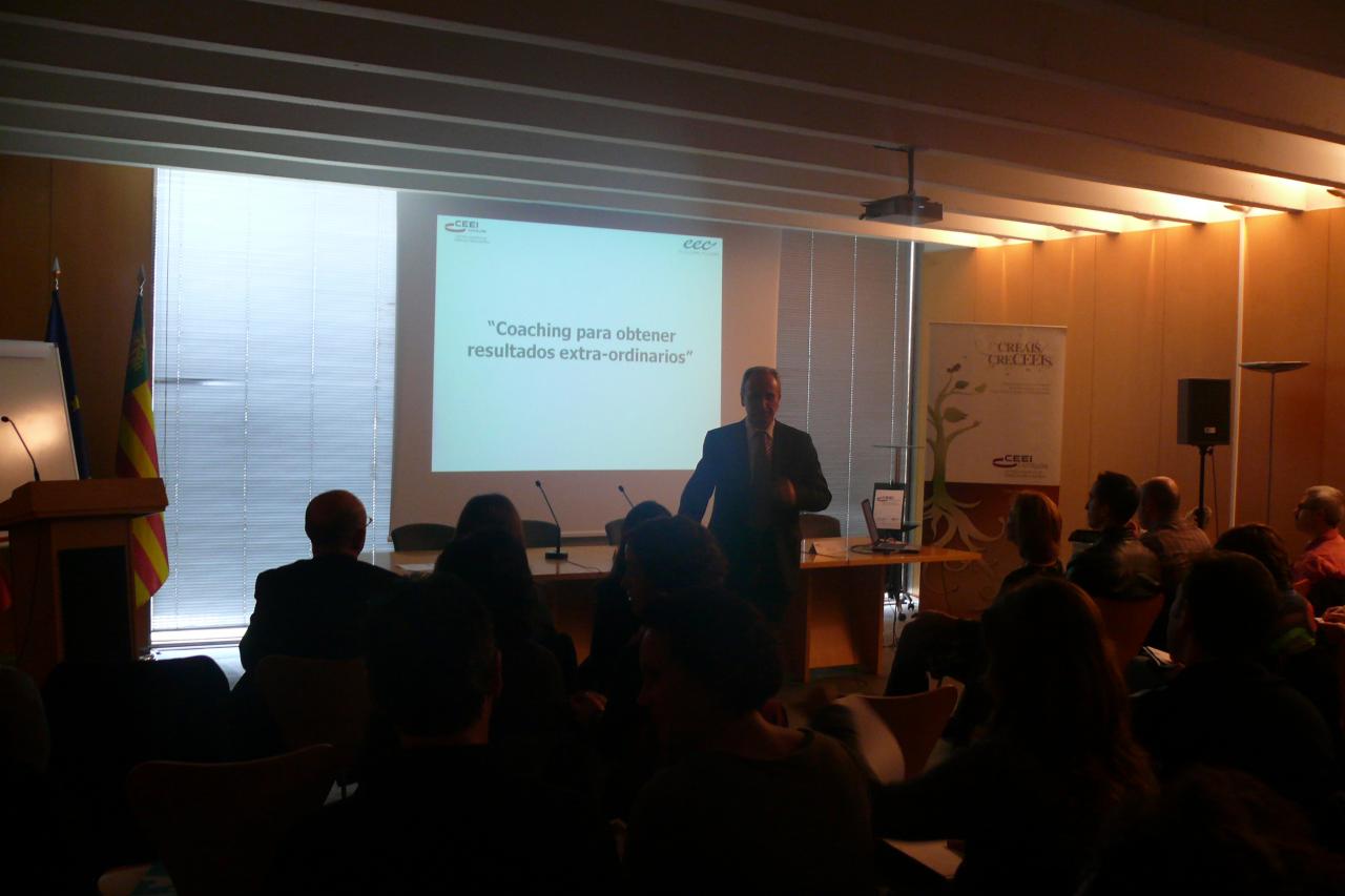 Ponente: Joan D�az