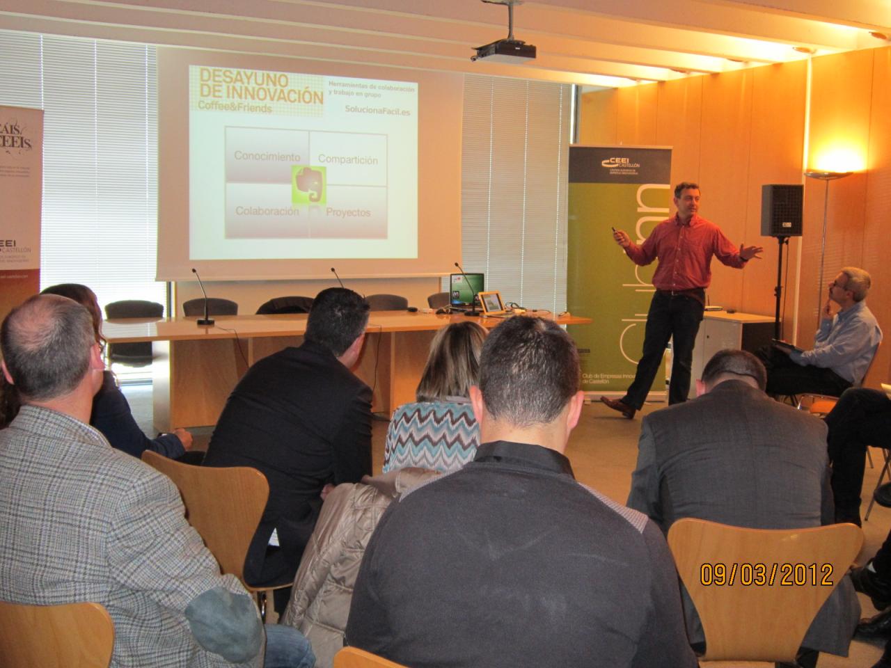 David Mart�nez en el desayuno de innovaci�n