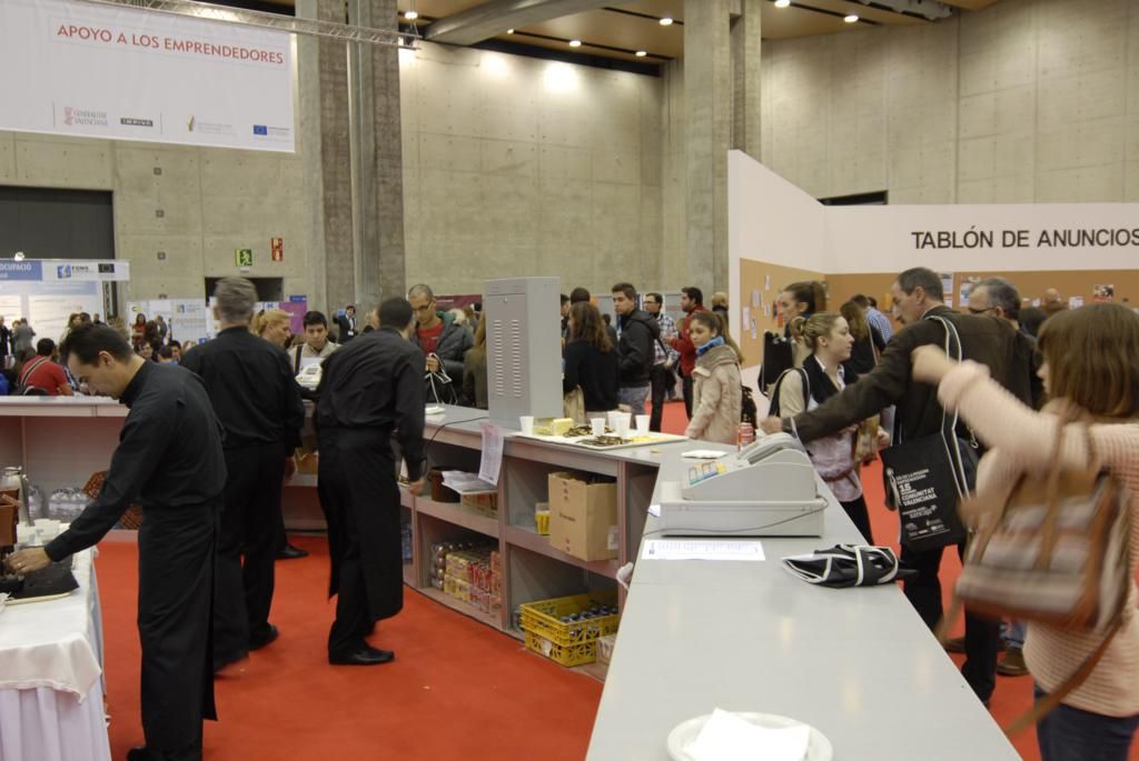 51 DPECV2012 Bar Plaza central Pabell�n 5 Networking