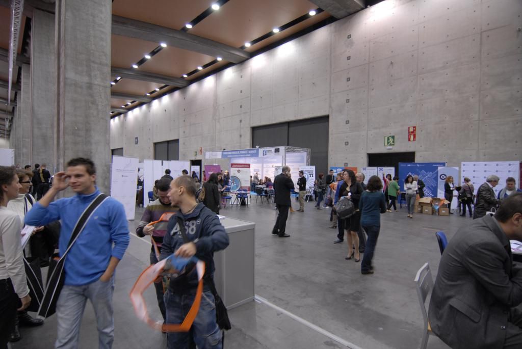 109 DPECV2012 Stands Zona Entidades Informaci�n y Orientaci�n