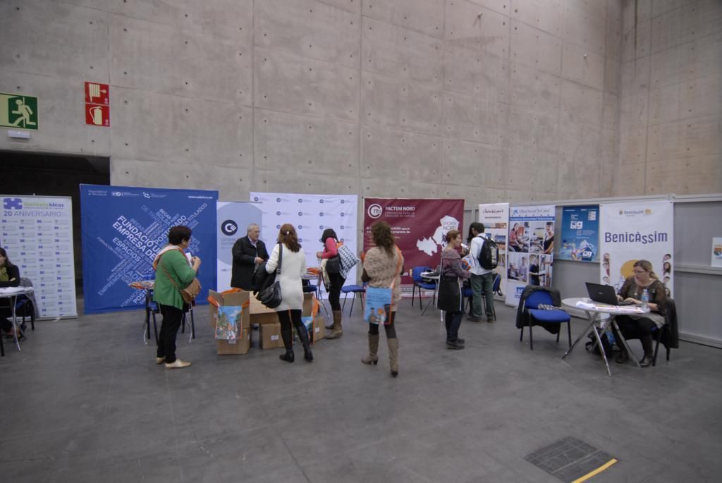 112 DPECV2012 Stands Zona Entidades Informaci�n y Orientaci�n