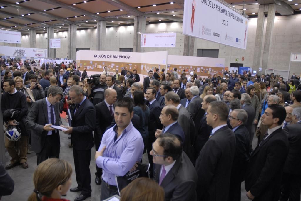 244 DPECV2012 Vista de la Plaza Central pabell�n 5 Feria Valencia