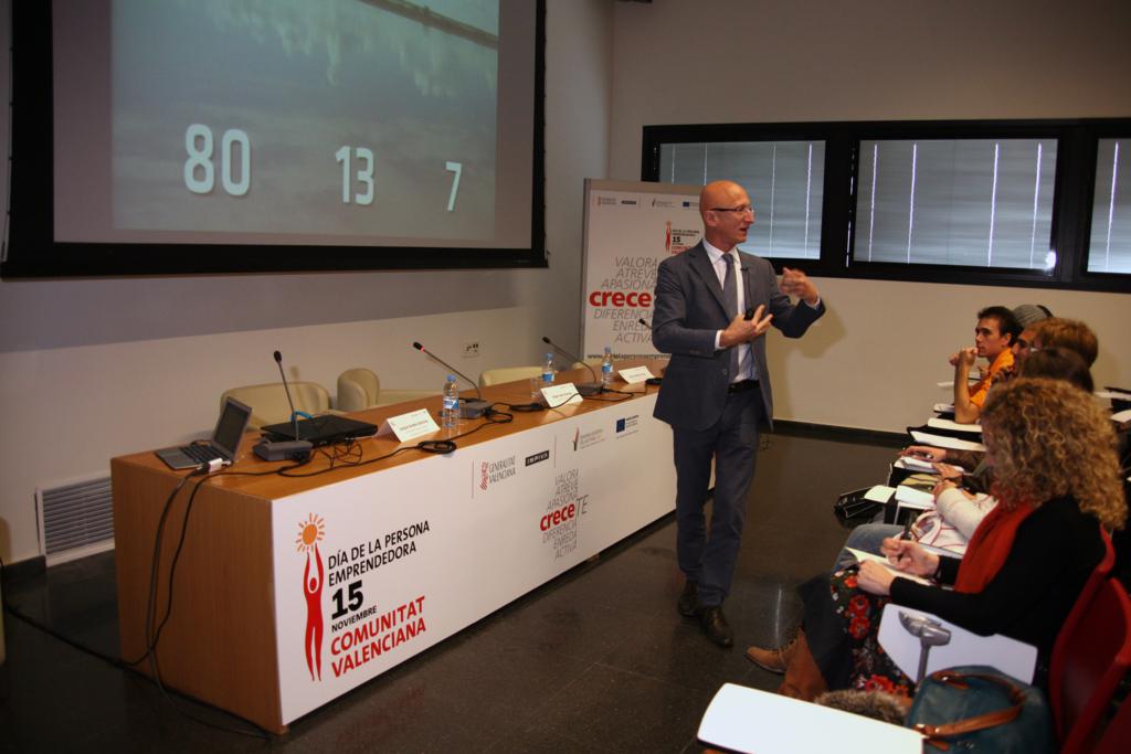 Sesiones Emprende+ DPECV12 Hoy puede ser un gran d�a 04