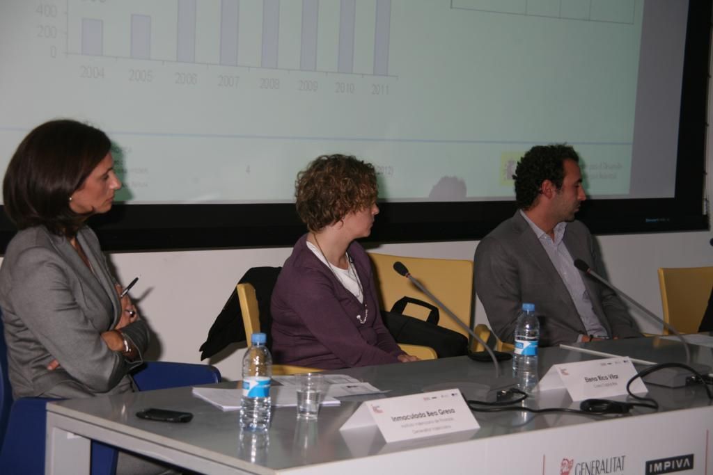 1133 DPECV2012 Centro eventos salas