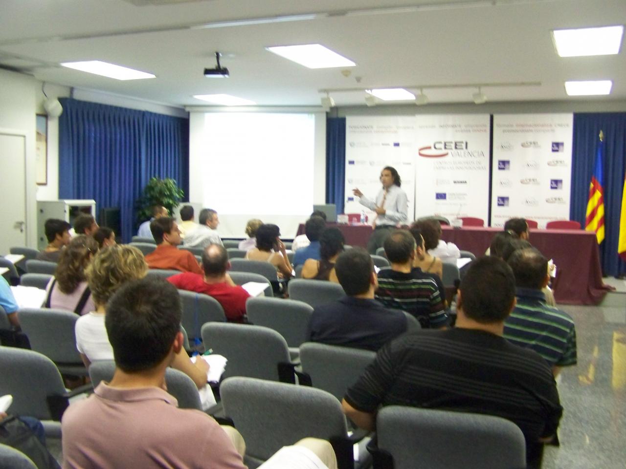 Foto Jornada "exponer persuasivamente"