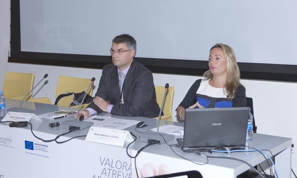 1340 DPECV2012 Centro de eventos Salas