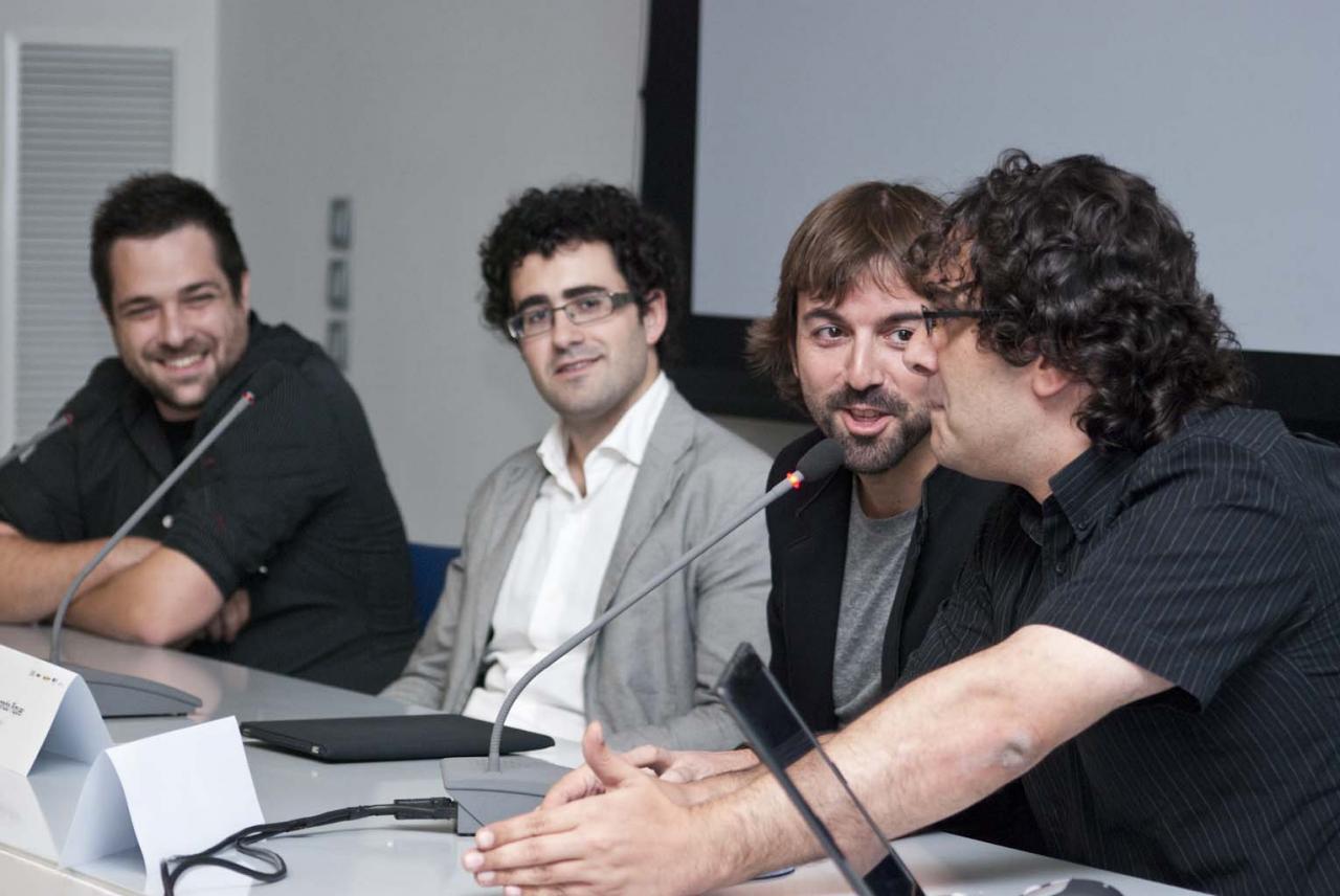 298 DPECV2011 centro eventos sesiones videojuegos1