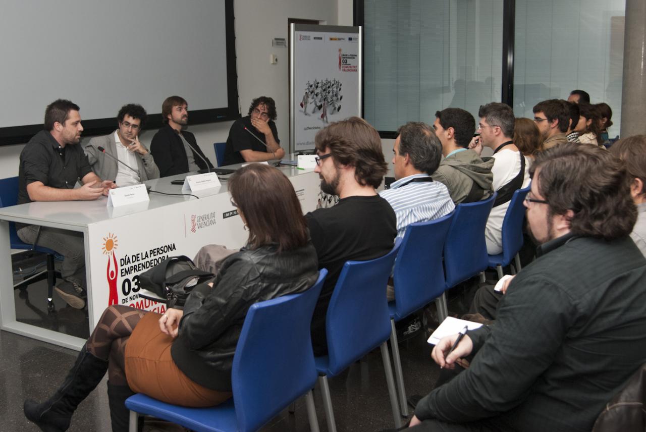 304 DPECV2011 centro eventos sesiones videojuegos7