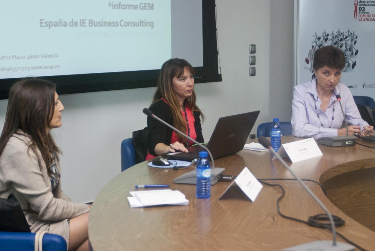 332 DPECV2011 centro eventos salas