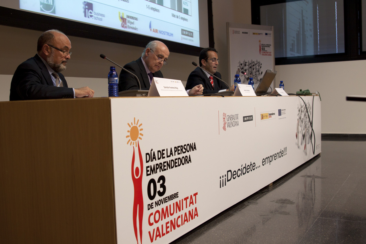 478 DPECV2011 centro eventos sesiones gem1