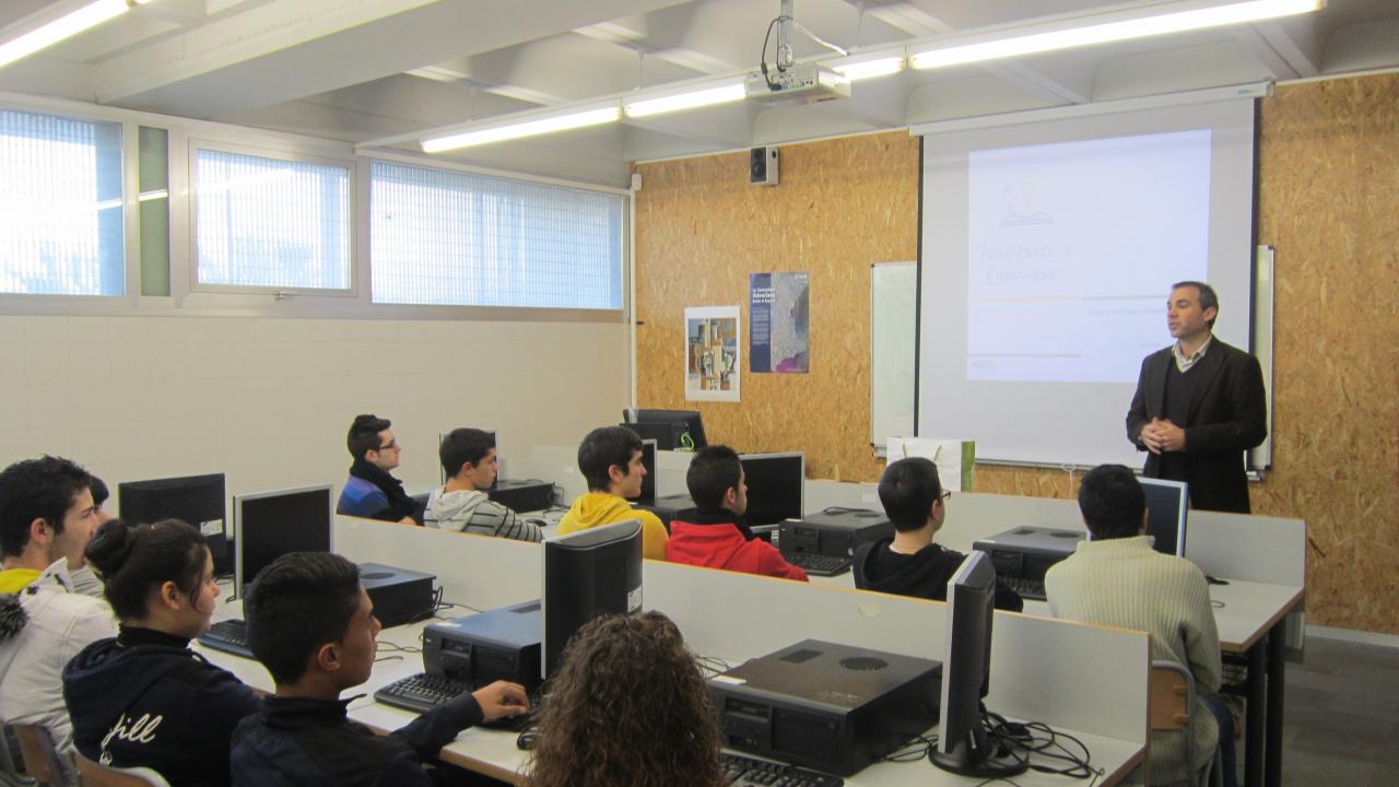 Taller Emprende+. IES Secci� Serra d'Espad�, Ram�n Sebasti�