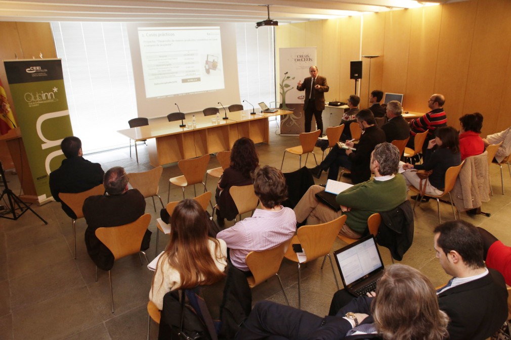 Jornada � I+D+i=S : Patent Box y deducciones fiscales para empresas innovadoras �. CEEI Castell�n.