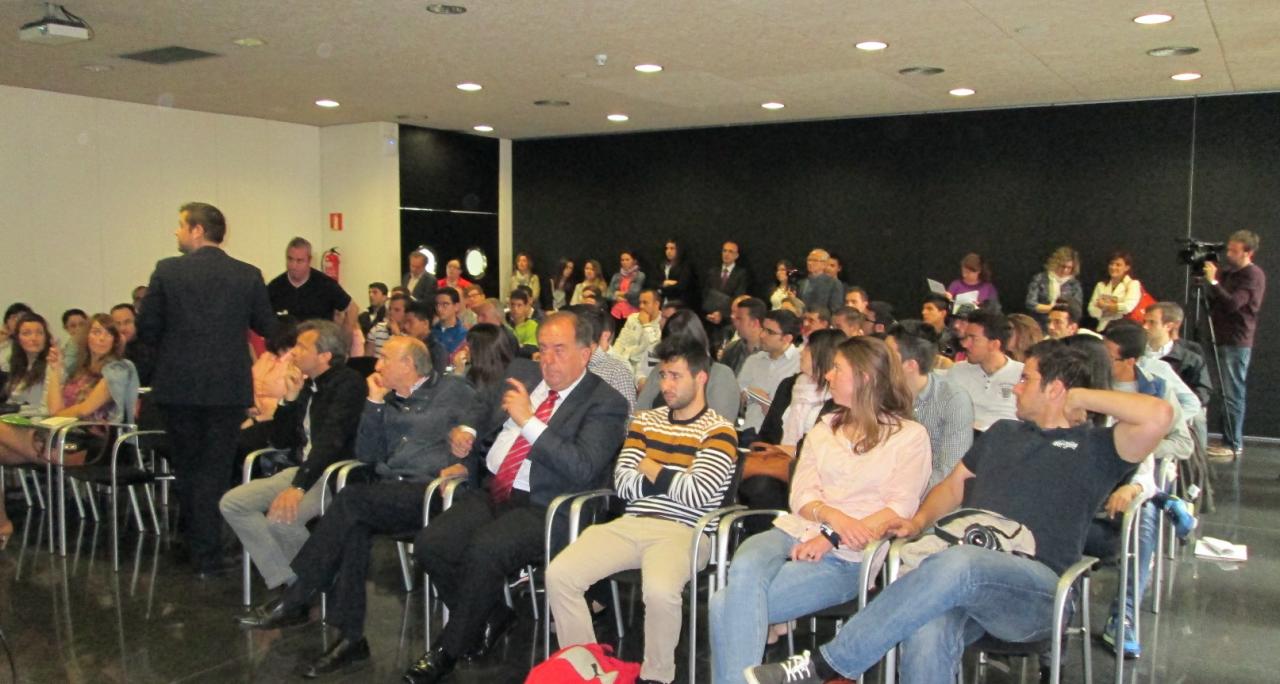 #Enr�dateelx 2013 036 TALLER 4