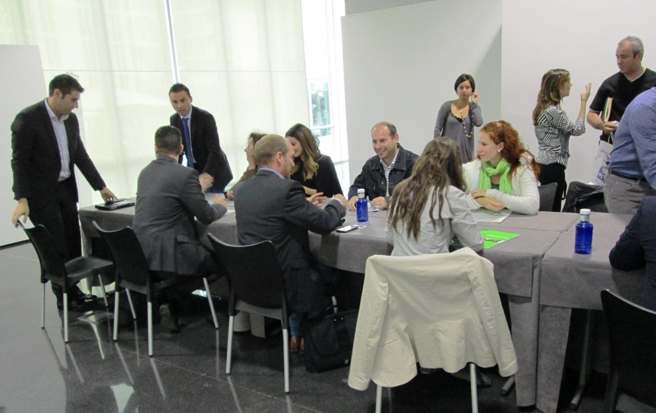 #Enr�dateelx 2013  052  SPEED NETWORKING