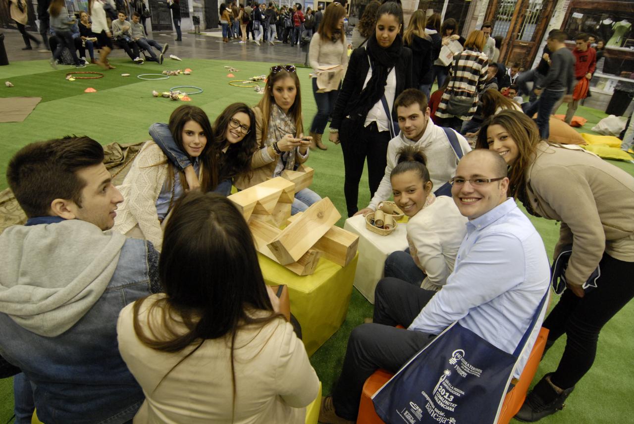 J�venes en Ciudad Emprendedora DPCV