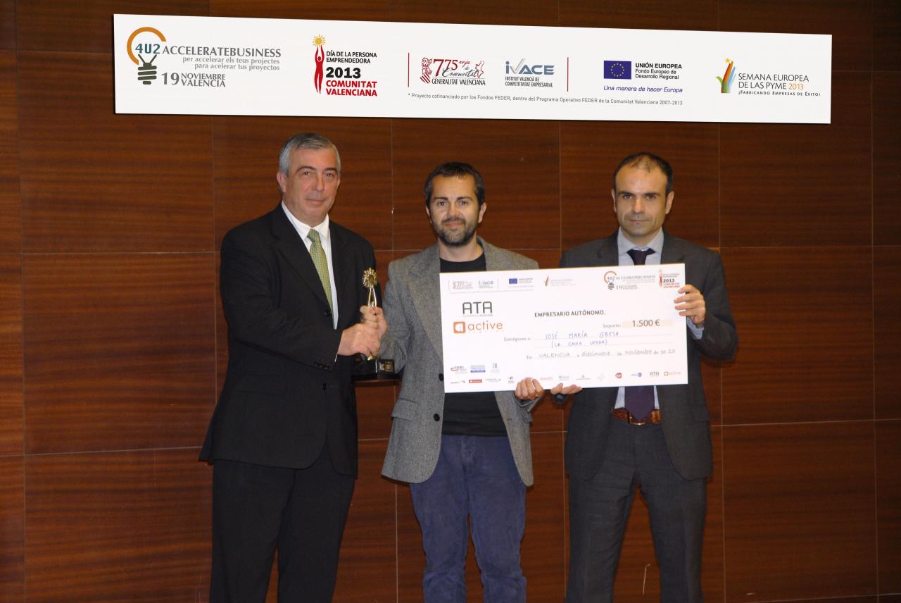 Premio empresario autonomo DPECV2013
