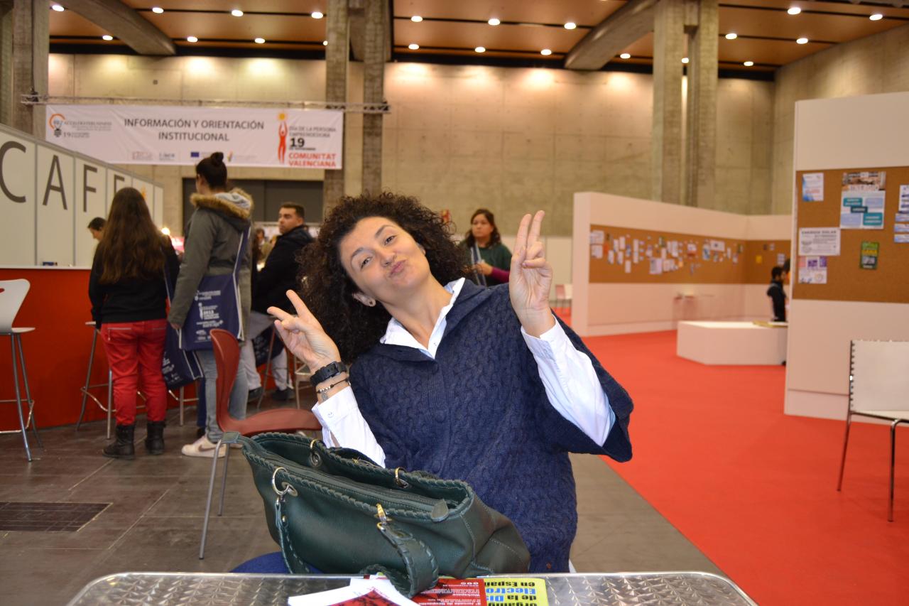 DIA DE LA PERSONA EMPRENDEDORA IES 9'OCTUBRE