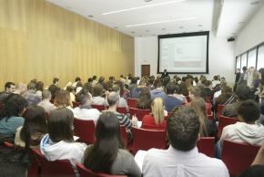 195 Centro de Eventos (Sala 3G 11:00h.) #DPECV2013 