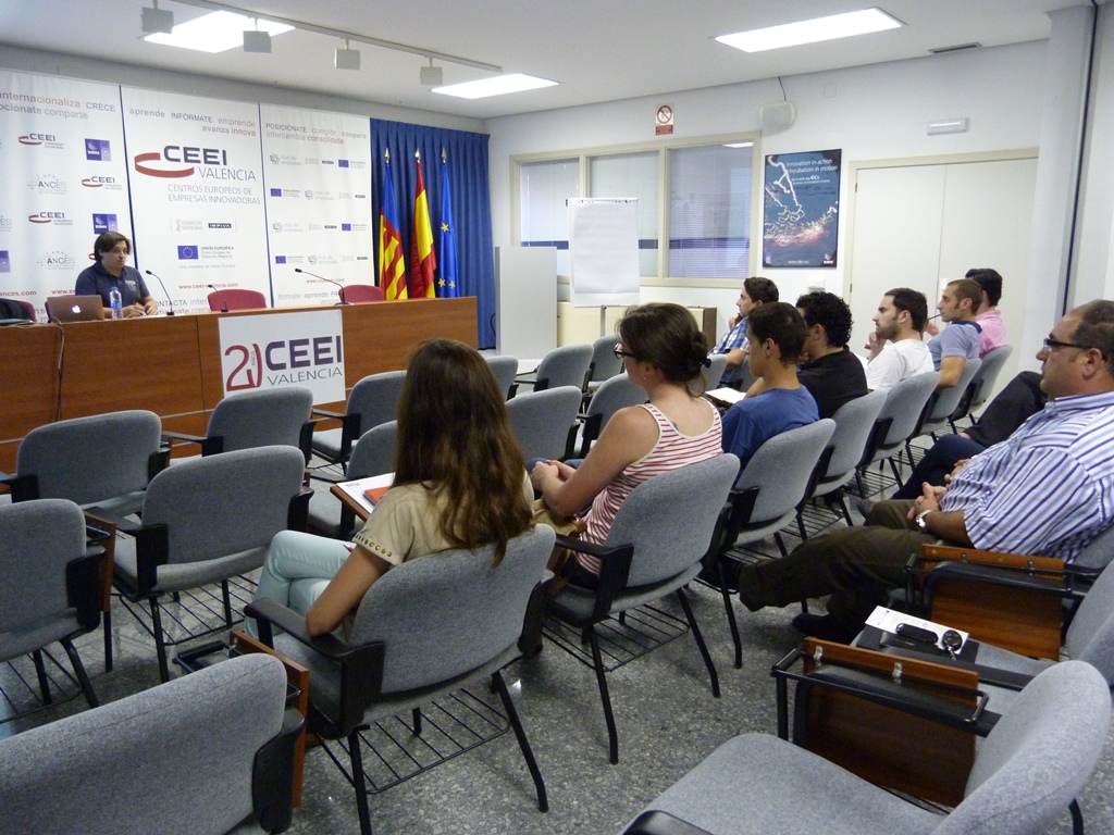 Piensa, sue�a, atr�vete y emprende (2)