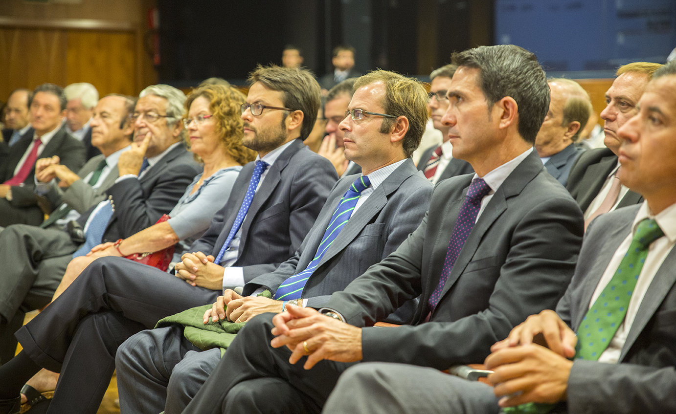 Fernando D�az Requena, Joaqu�n R�os, Ra�l Mart�n, Rafael Mir�