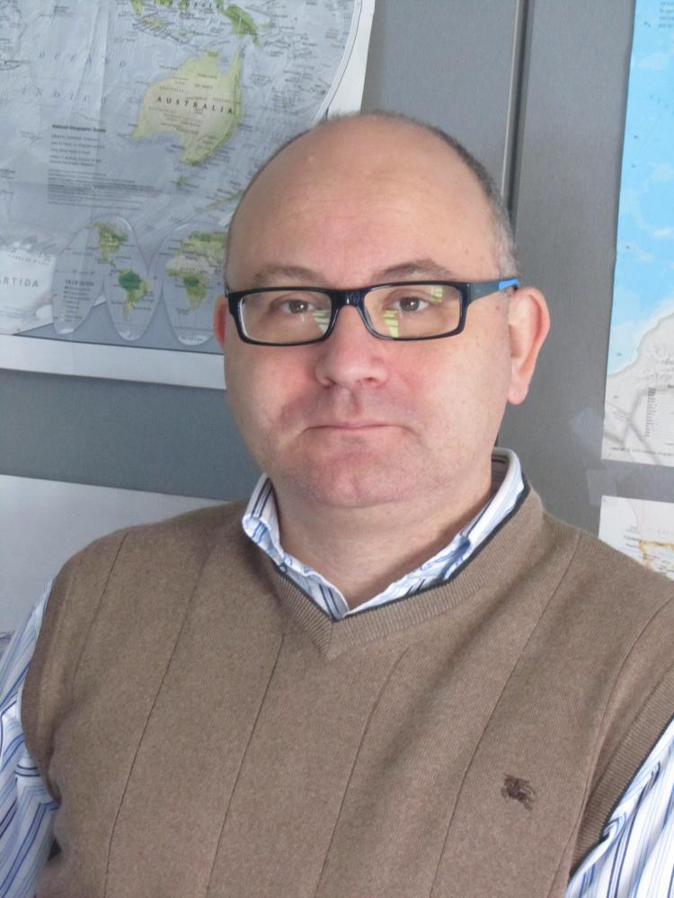 Vicente J. Pallard� L�pez