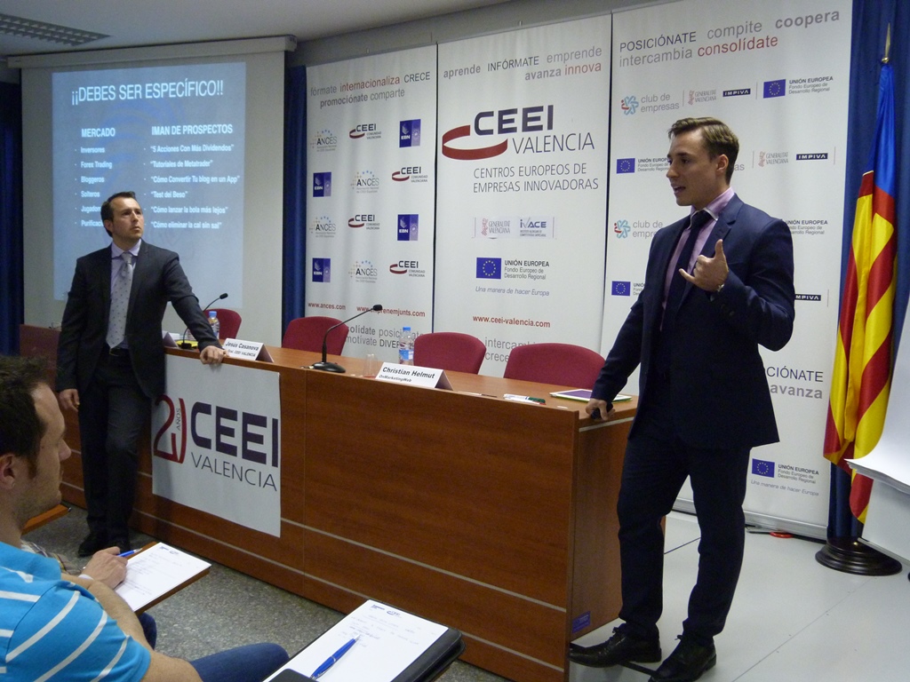 Jornada C�mo dominar en tu sector y conseguir un flujo constante de clientes (3)