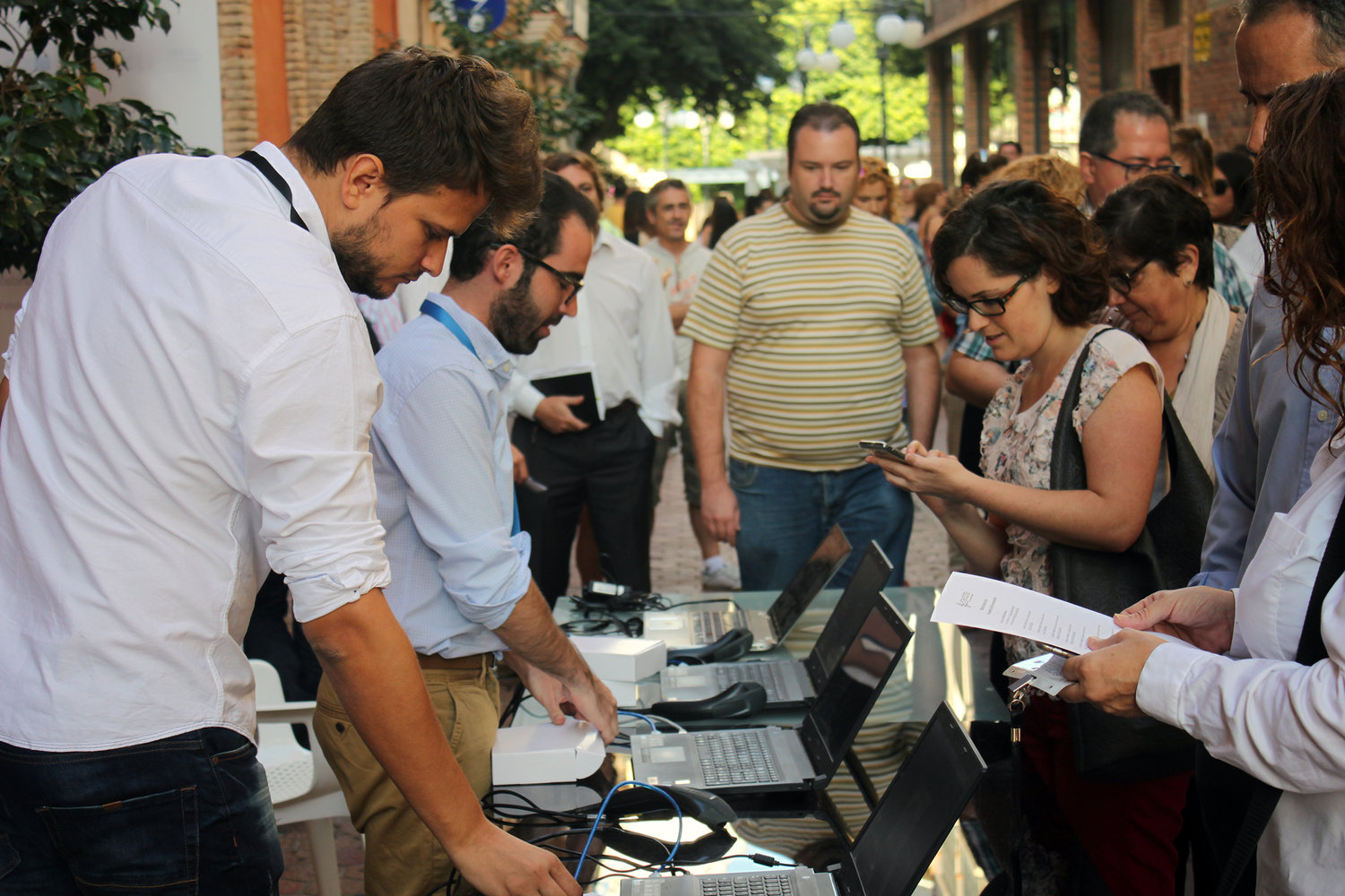 Acreditaciones 2 Enr�date Alzira 2015