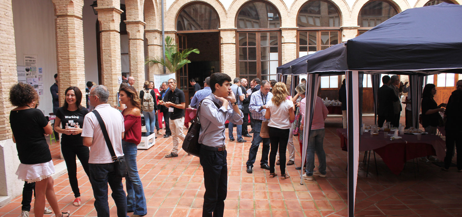 Networking Enr�date Alzira 2015