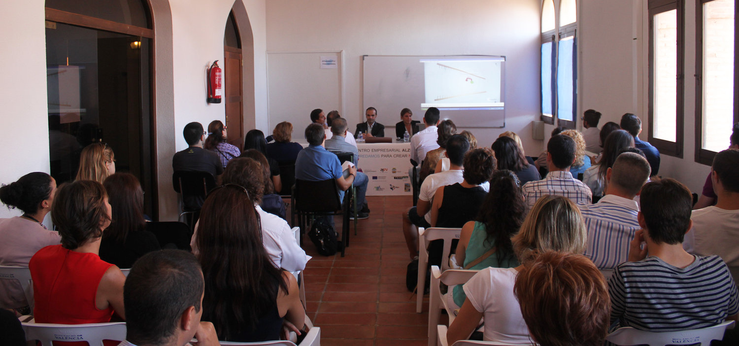 Taller de Aut�nomos 2 Enr�date Alzira 2015