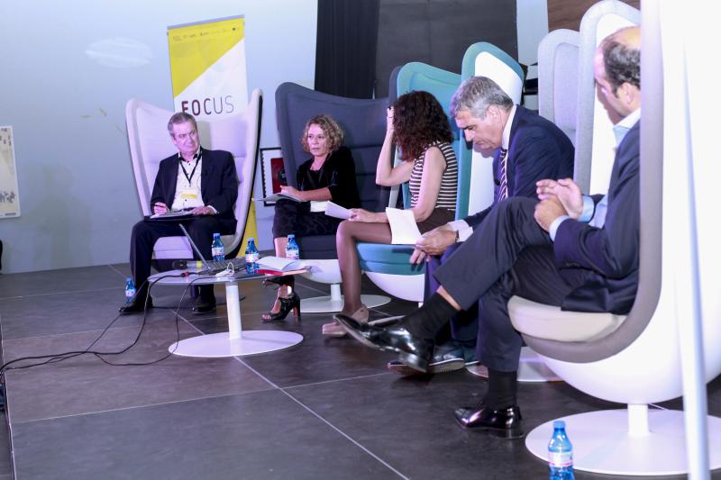 Plenario:�Es compatible la rentabilidad social con la rentabilidad financiera en las empresas?1[;;;][;;;]