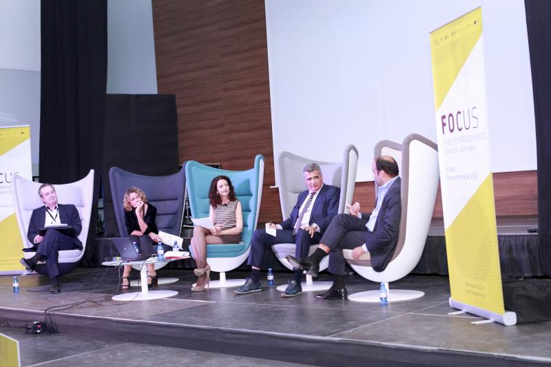 Plenario:�Es compatible la rentabilidad social con la rentabilidad financiera en las empresas?3[;;;][;;;]