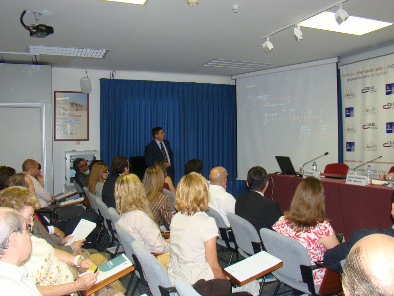 P�blico asistente al Foro Financiaci�n para la innovaci�n