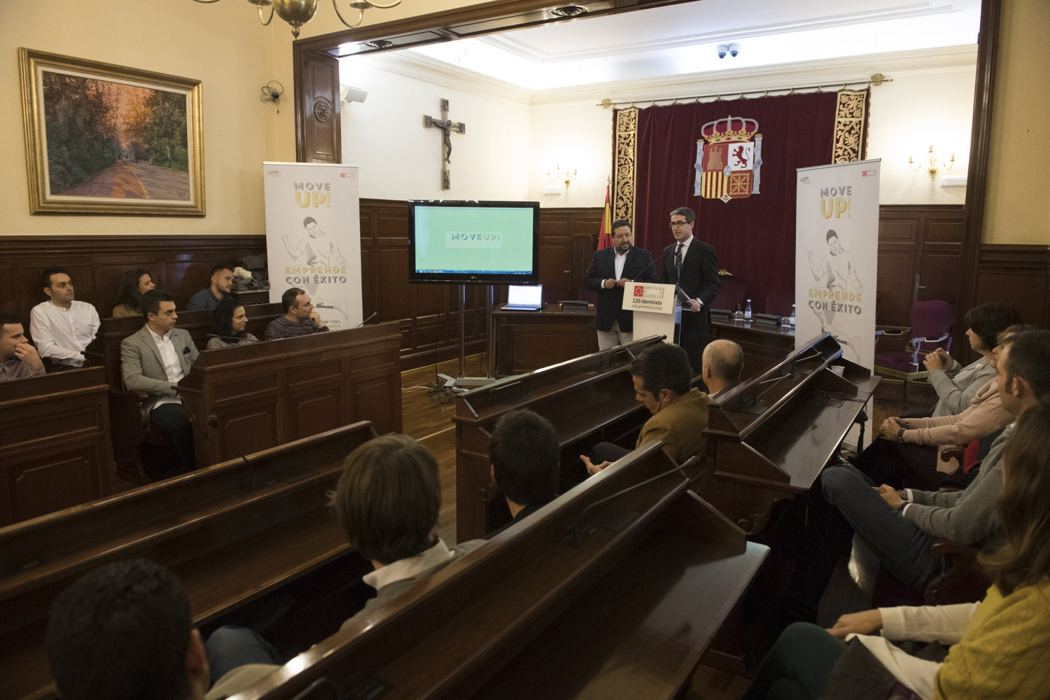 Acto entrega de premios y diplomas Move Up! 2017. Justo Vell�n[;;;][;;;]