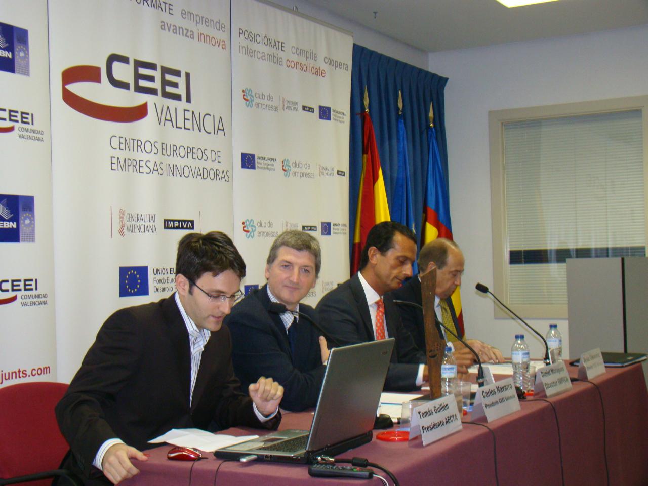 Intervenci�n de Javier L�pez premio a la mejor trayectoria empresarial empresa: Ingenia Telecom