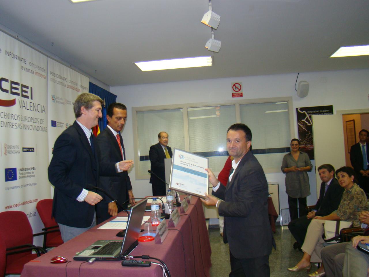 Alejandro Ma�ez	Procesos y Soluciones Solares, s.l.