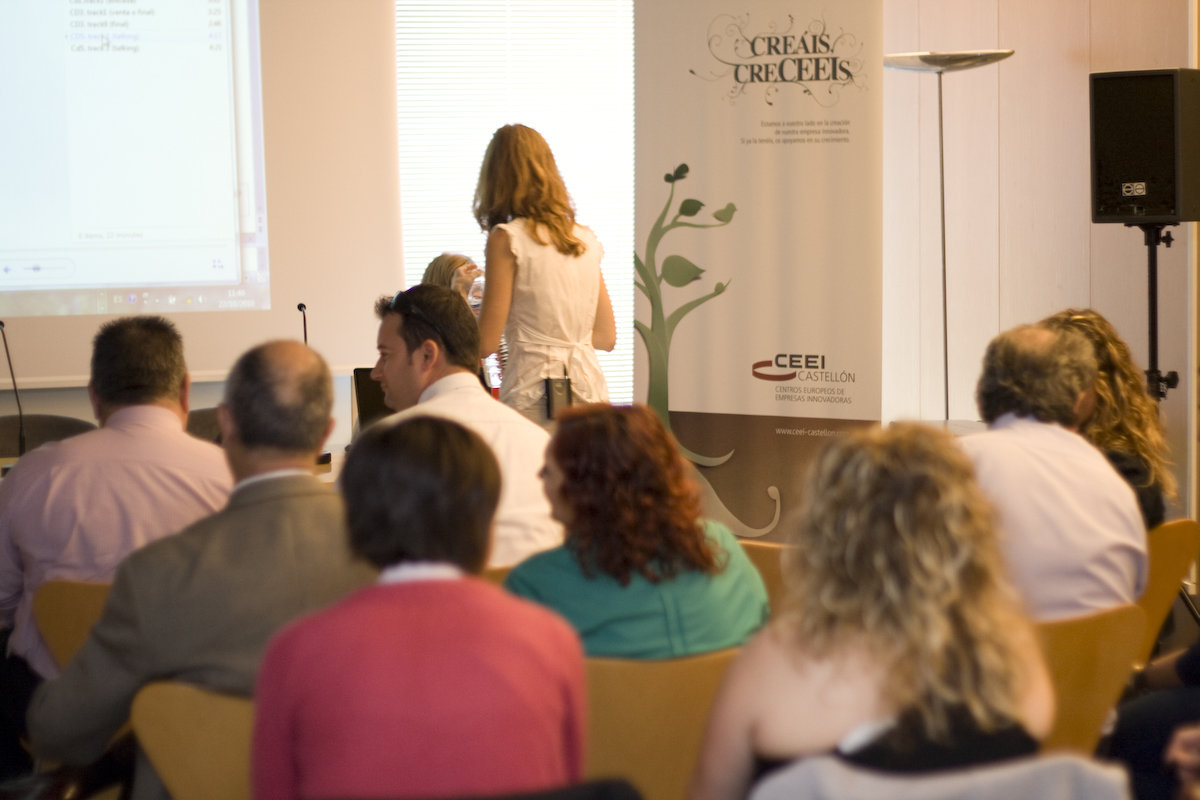 Jornada "Descubre c�mo aumentar tus ingresos "