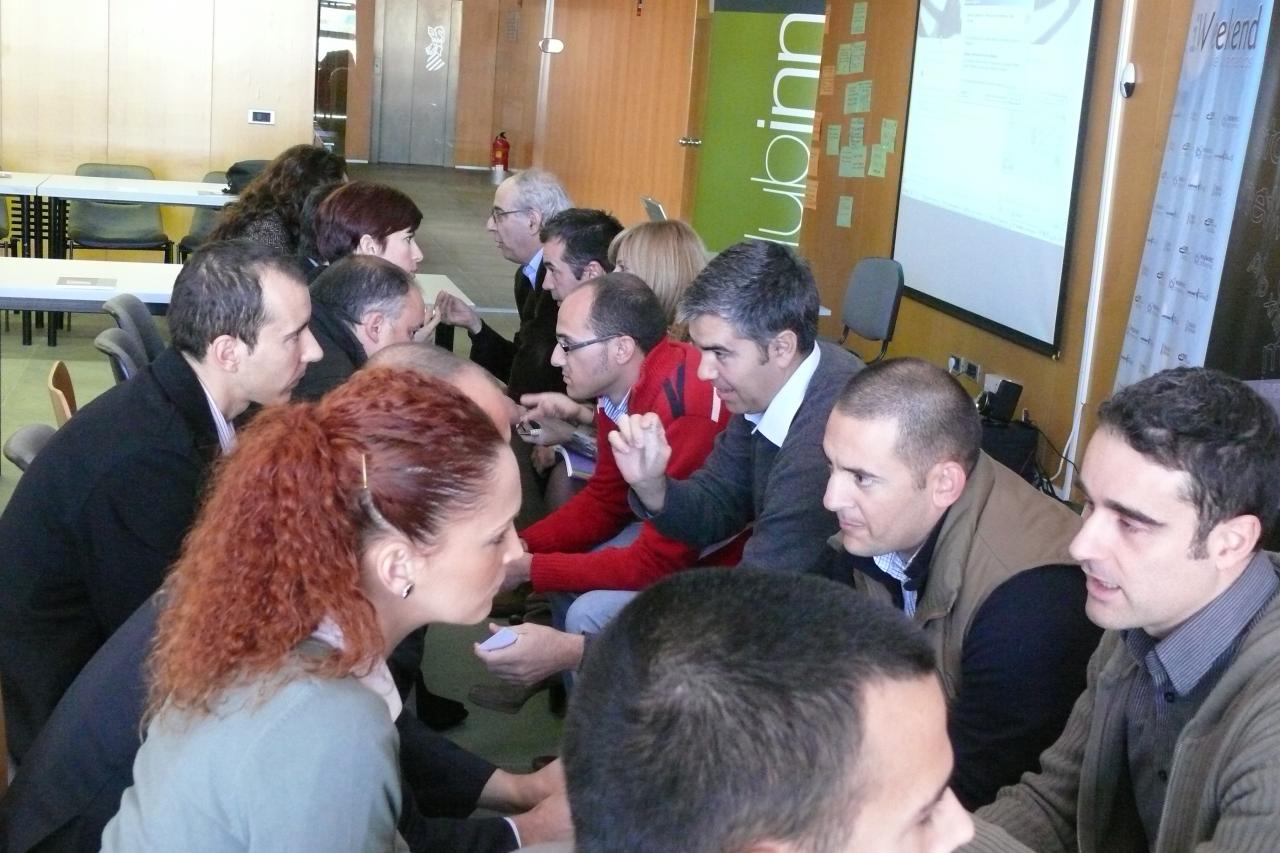 Desayuno de innovaci�n. Speednetworking.