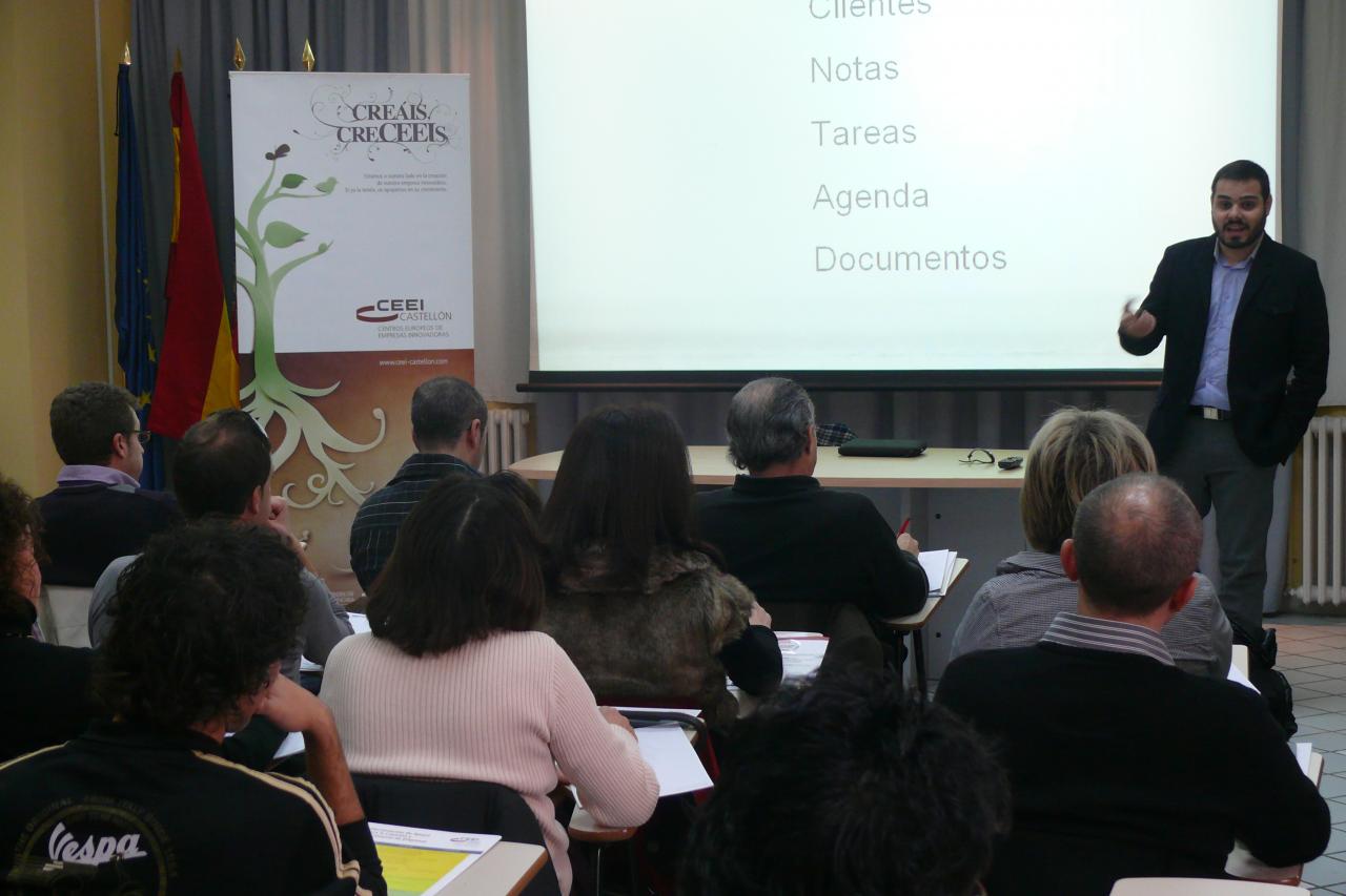 Networking 2.0 y Redes Sociales, Vall d'Uix� 02/12/2010