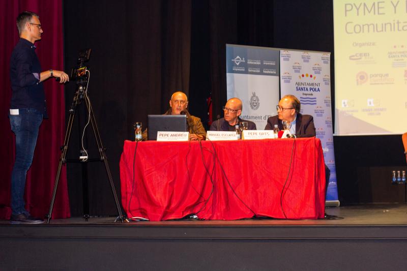 Mesa redonda: c�mo generar valor con la innovaci�n en productos gastron�micos. Focus Pyme Baix Vinalop� 19[;;;][;;;]