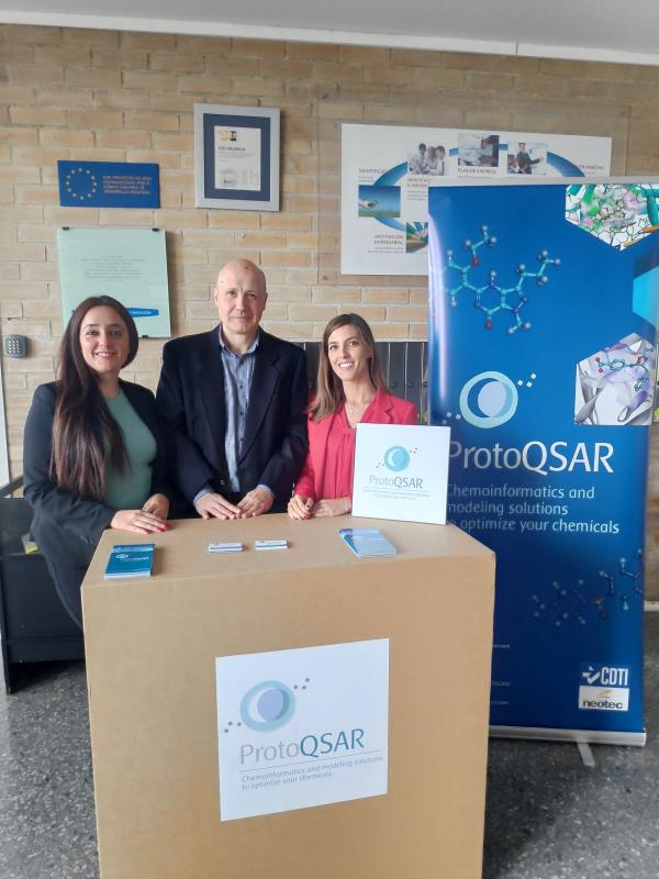 Stand ProtoQSAR[;;;][;;;]