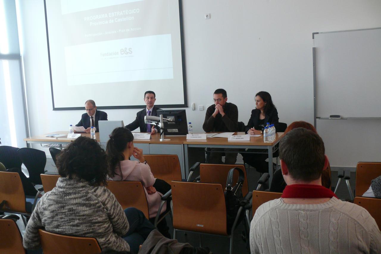 Taller 4: Oportunidades de negocio y como desarrolarlas a trav�s de un plan de acci�n. Enr�date Castell�n 2010