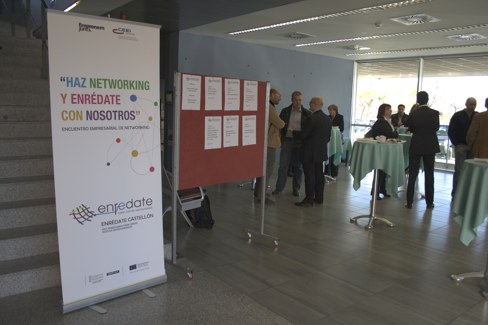 Momento Networking. Enr�date Castell�n 2010