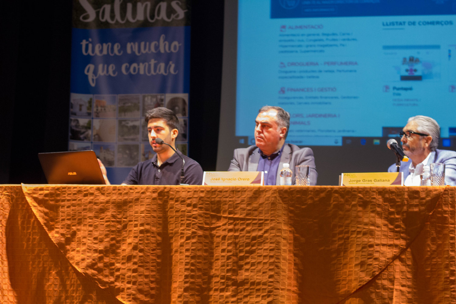 Mesa redonda el comercio local a un click de distancia. Focus Pyme Alto y Medio Vinalop� 2019[;;;][;;;]