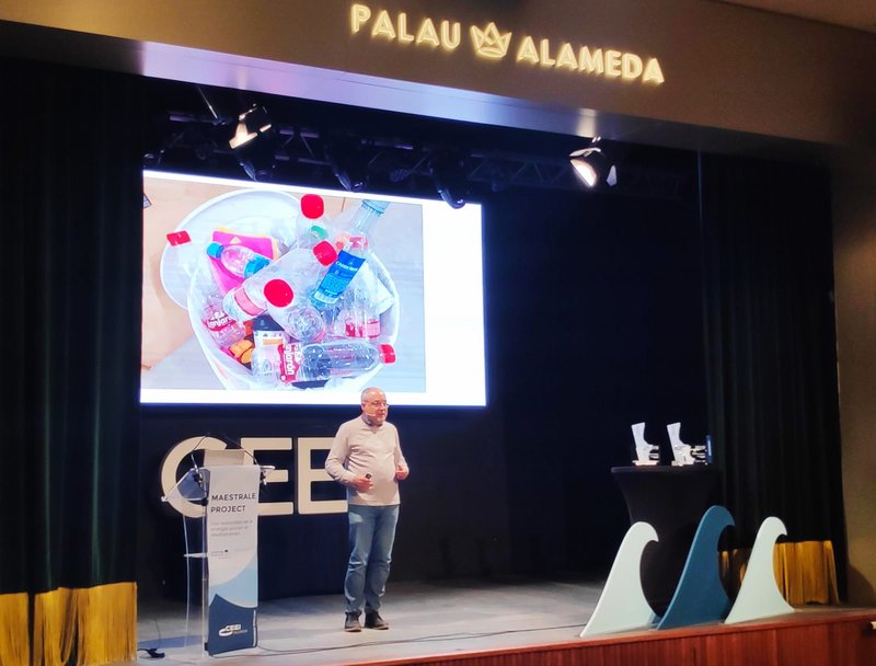 Alfons Cornella durante su conferencia en el MAESTRALE Open Day